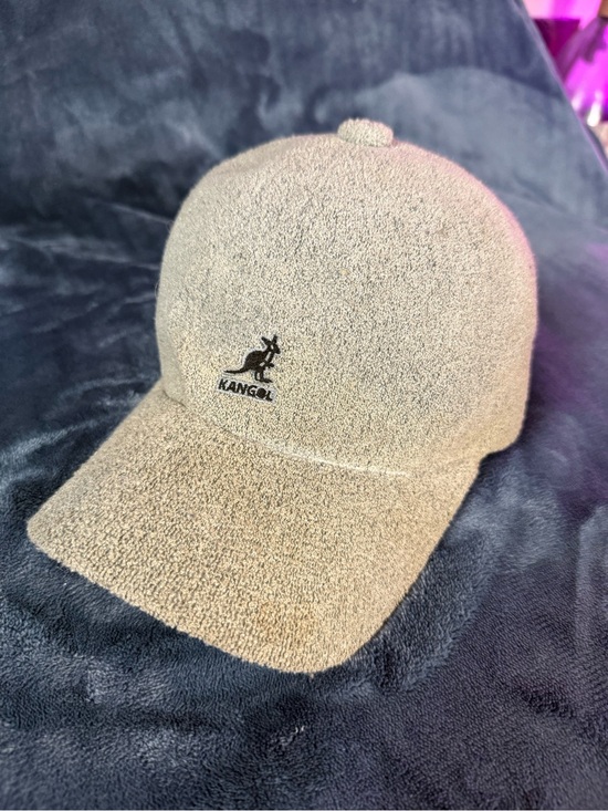 Kangol Other - Kangol Heather Gray Bermuda Spacecap - Small